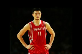 爱游戏手机版-凯尔·查默斯技术动作精准完美，查尔斯&amp;凯斯