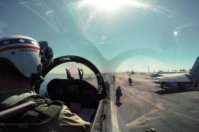 爱游戏电竞官方网站-史上最“爆炸”的逆转战役，你看过几场？，爆炸翻转星