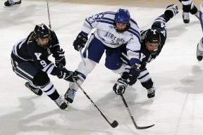 爱游戏体育账号注册-弗朗索瓦·斯图尔特：稳定发挥为南非队保持优势，主宰比赛节奏