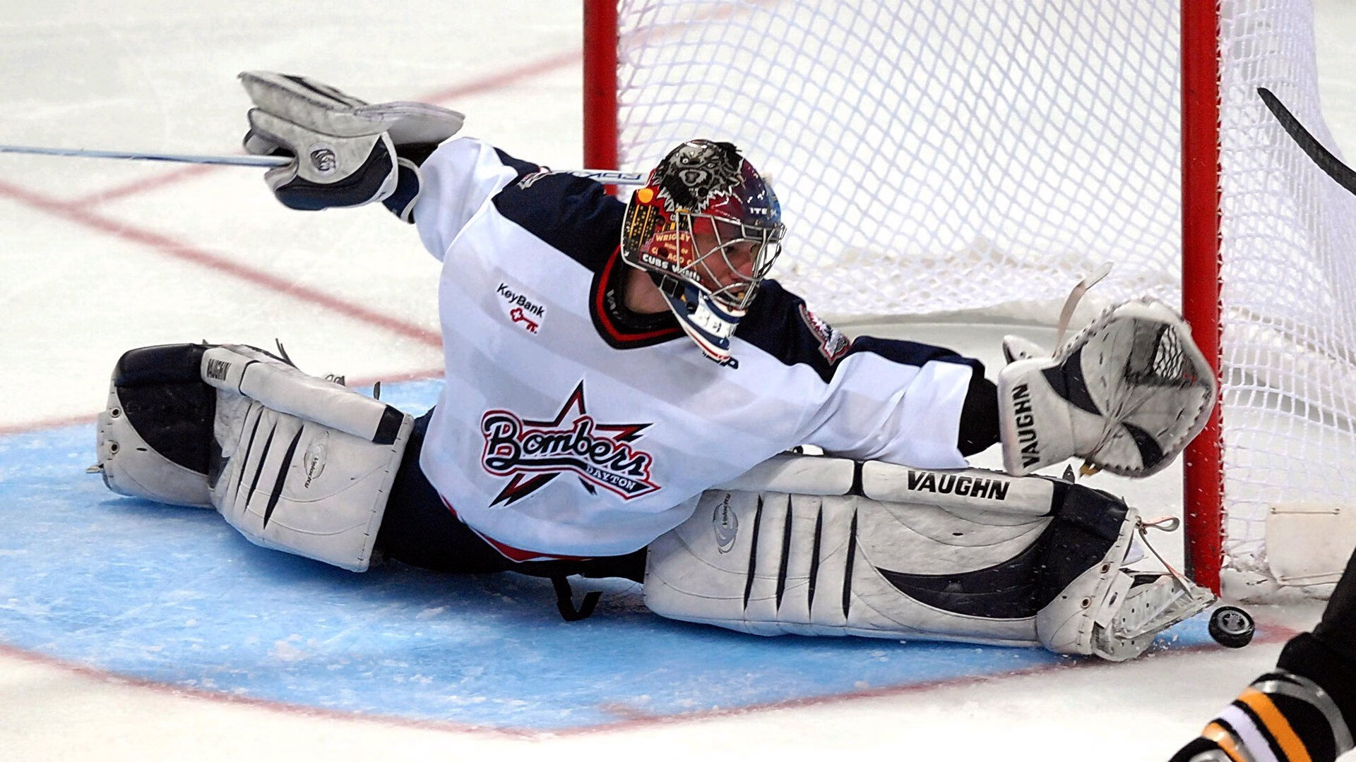 马修·图穆亚凭借爆发力助袋鼠队获得关键胜利，马修somi